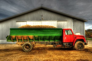 potatoe truck_tonemapped